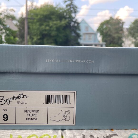 Seychelles Renowned Taupe Boots - Picture 2 of 6